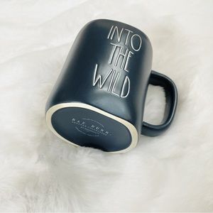 RAE DUNN Into The Wild 16 oz Mug NWOT Blue